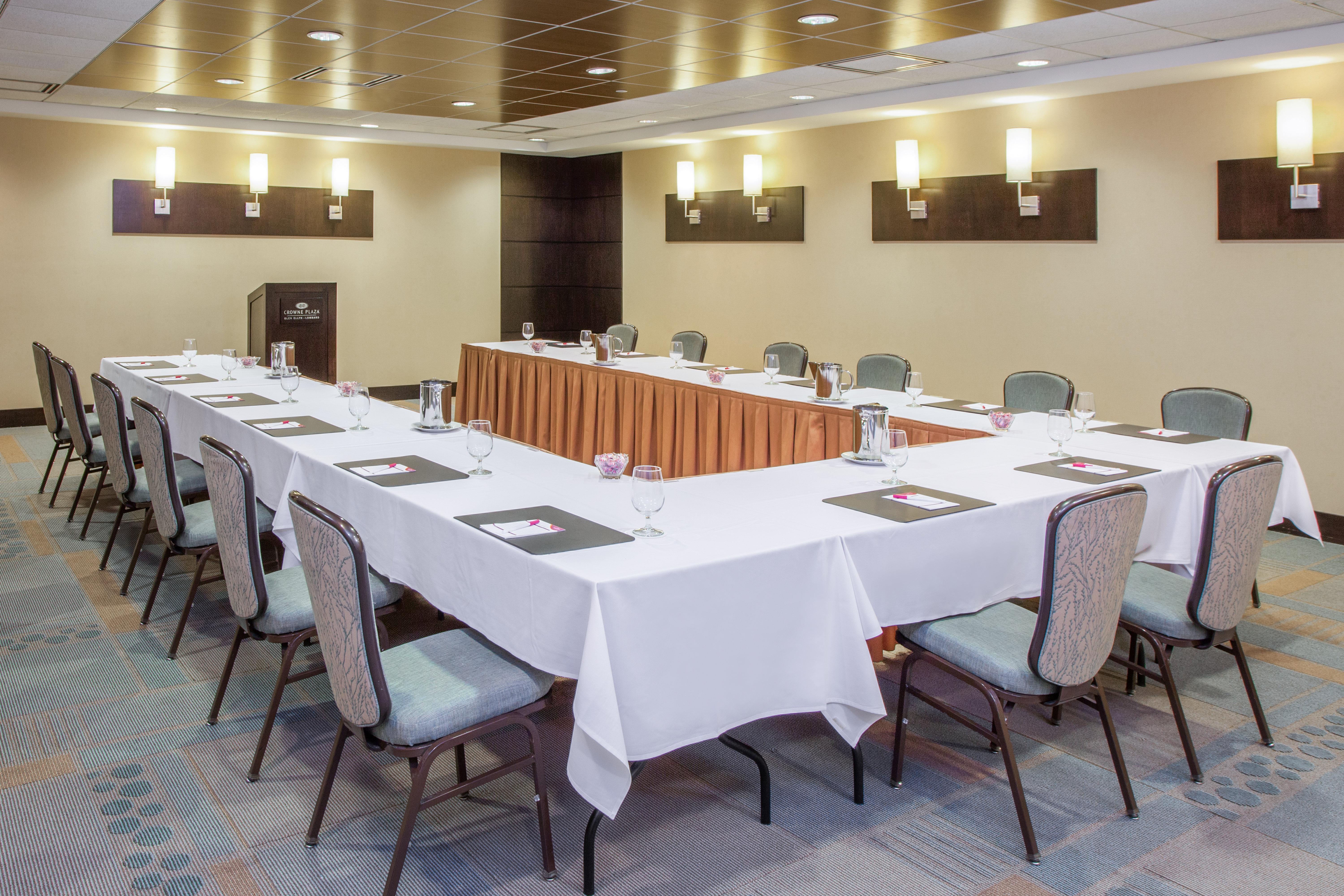 Crowne Plaza Hotel Glen Ellyn/Lombard By Ihg Kültér fotó